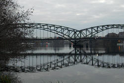 Eiswerder, Brücke