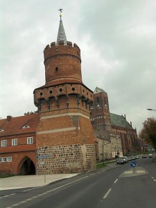 Prenzlau, Mitteltorturm (und Vorbild für einen Turm der Oberbaumbrücke in Berlin)