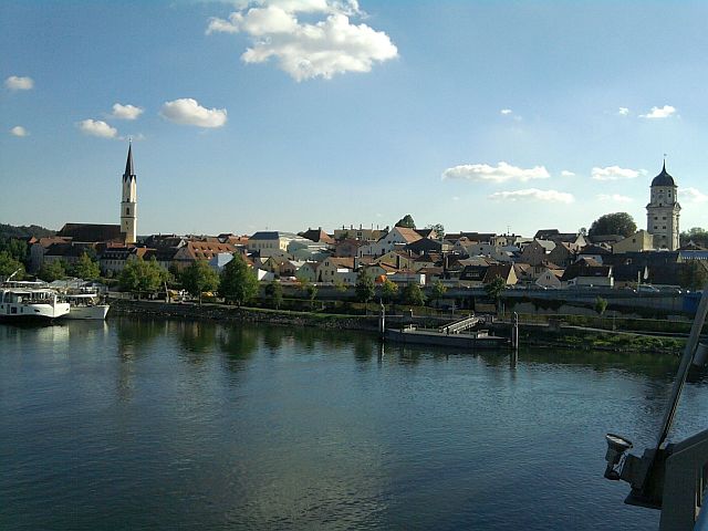 Vilshofen an der Donauseite