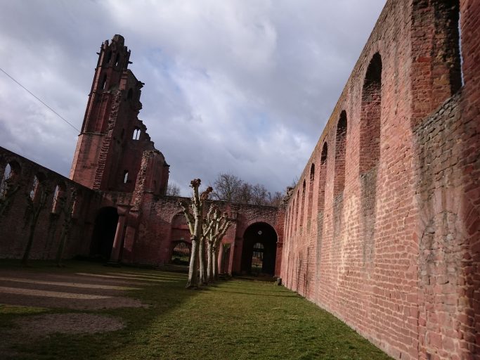 Bad Dürkheim, Ruine des burgartigen Klosters Limburg